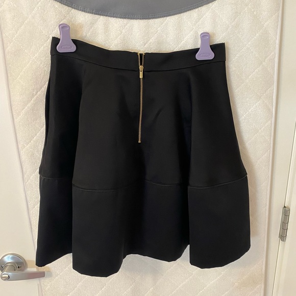 A line skirt - Picture 1 of 3